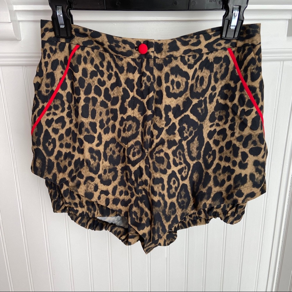 Rosa Cha leopard shorts